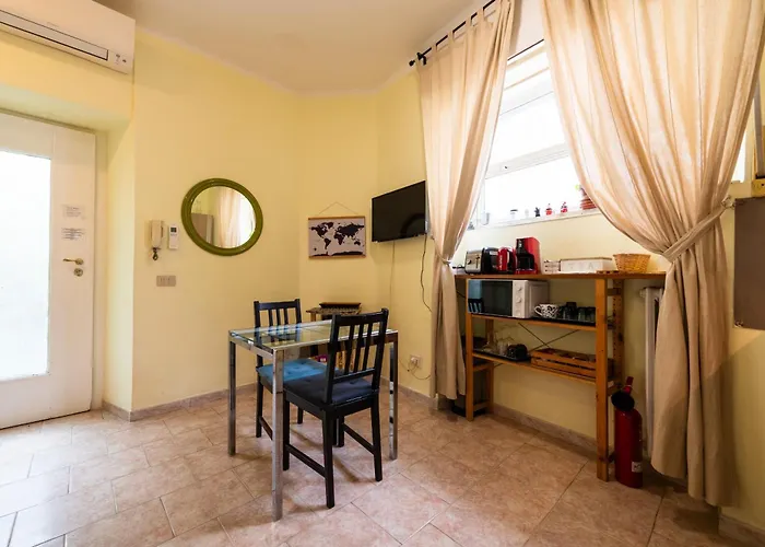 Cipro Tiny House Apartamento Roma
