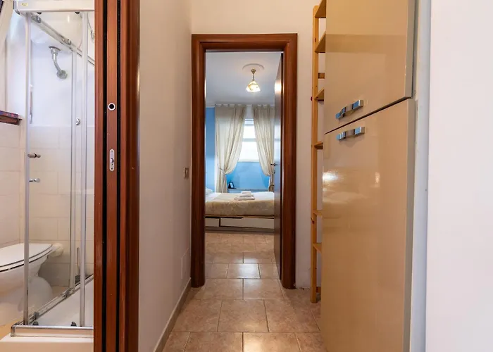Cipro Tiny House *
