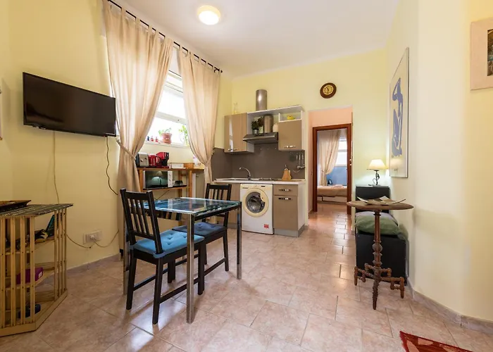 Cipro Tiny House Roma